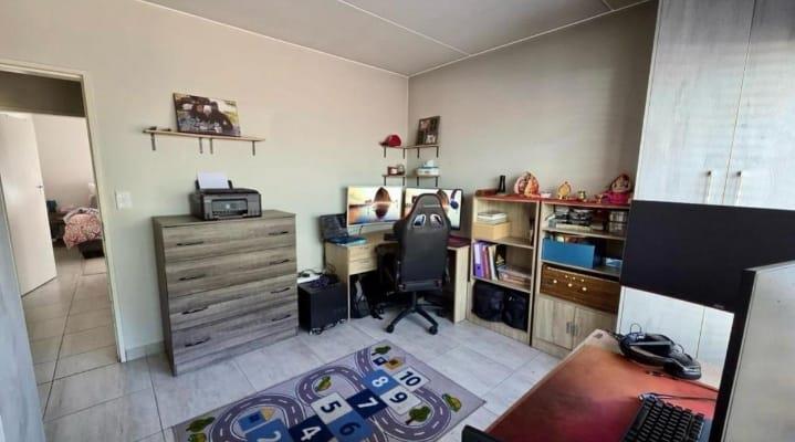 2 Bedroom Property for Sale in Winchester Hills Gauteng