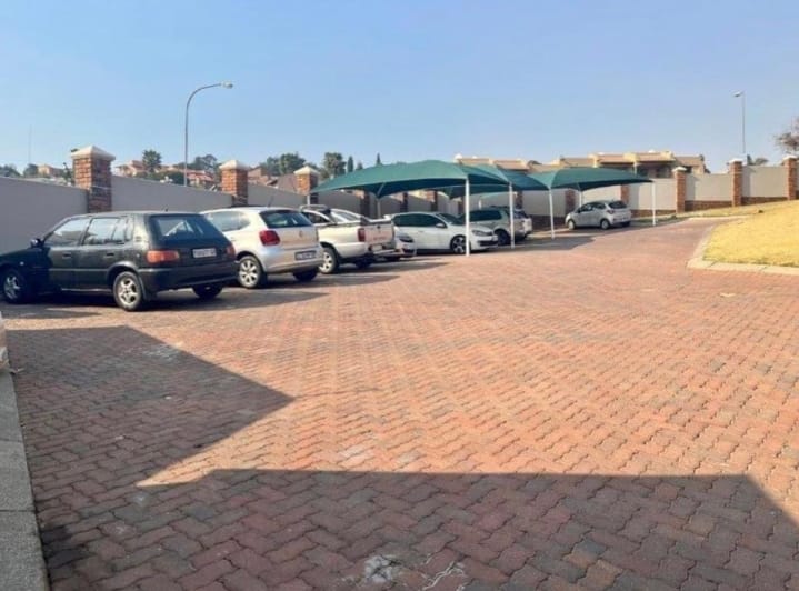 2 Bedroom Property for Sale in Winchester Hills Gauteng