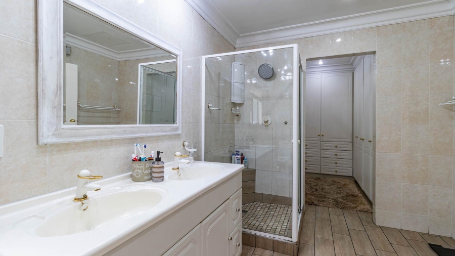 3 Bedroom Property for Sale in Morehill Gauteng