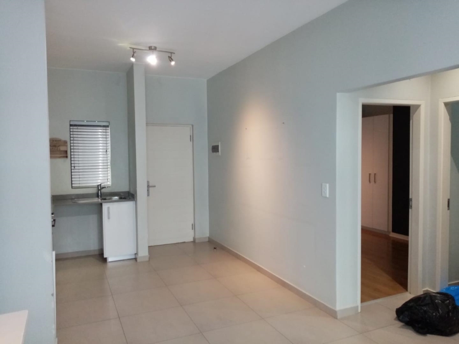 2 Bedroom Property for Sale in North Riding Gauteng