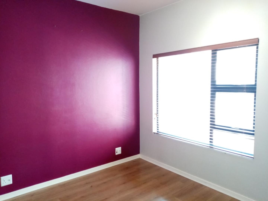 2 Bedroom Property for Sale in North Riding Gauteng