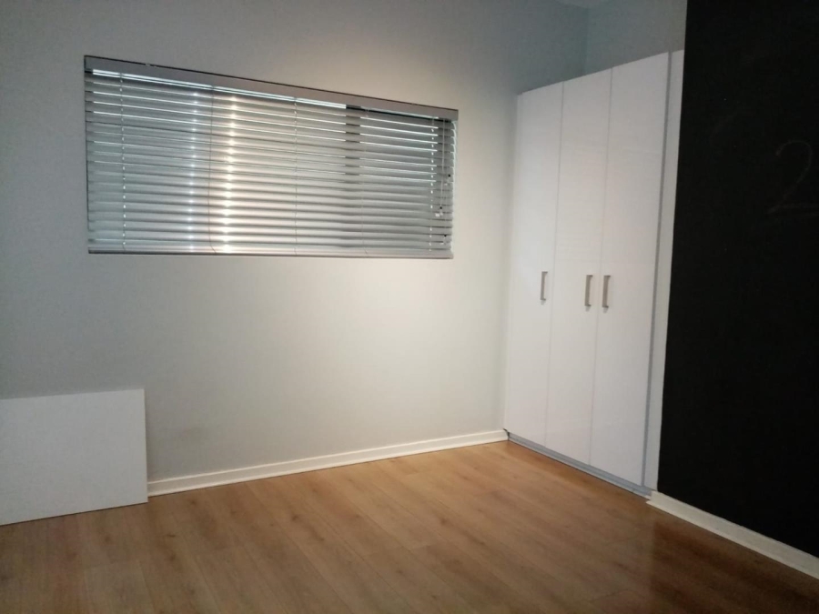 2 Bedroom Property for Sale in North Riding Gauteng