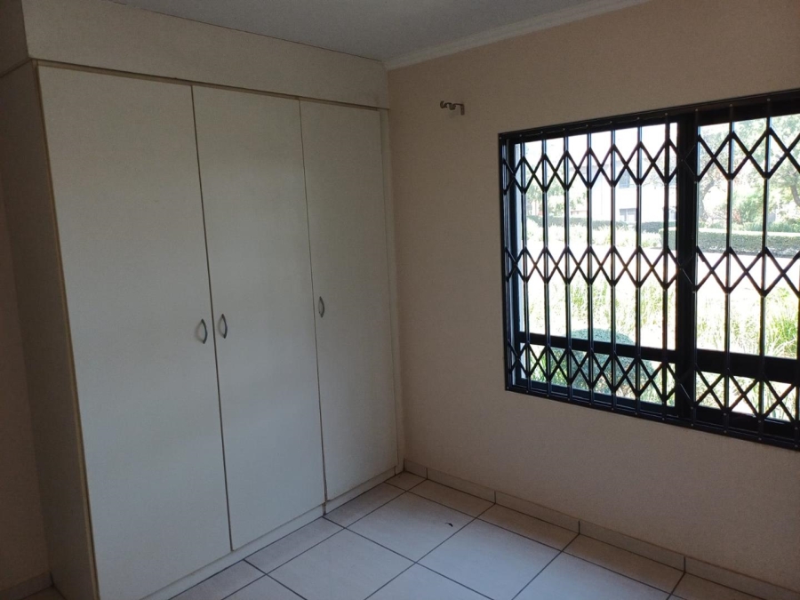 To Let 2 Bedroom Property for Rent in Jackal Creek Golf Estate Gauteng