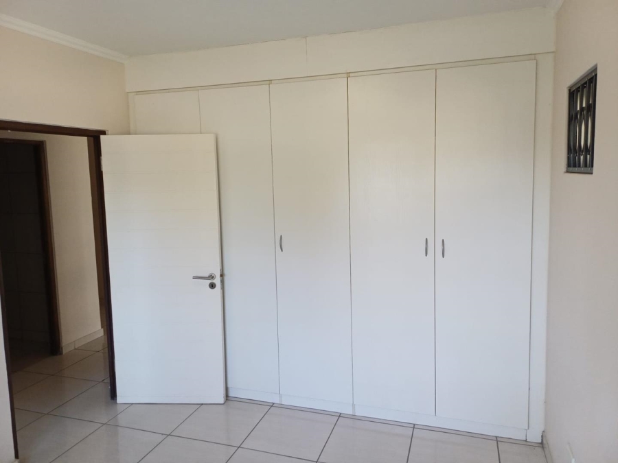 To Let 2 Bedroom Property for Rent in Jackal Creek Golf Estate Gauteng