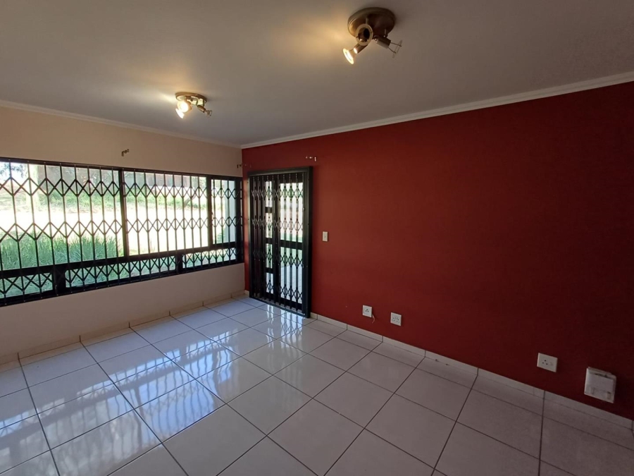 To Let 2 Bedroom Property for Rent in Jackal Creek Golf Estate Gauteng