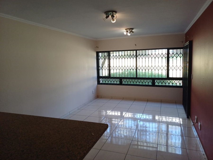 To Let 2 Bedroom Property for Rent in Jackal Creek Golf Estate Gauteng