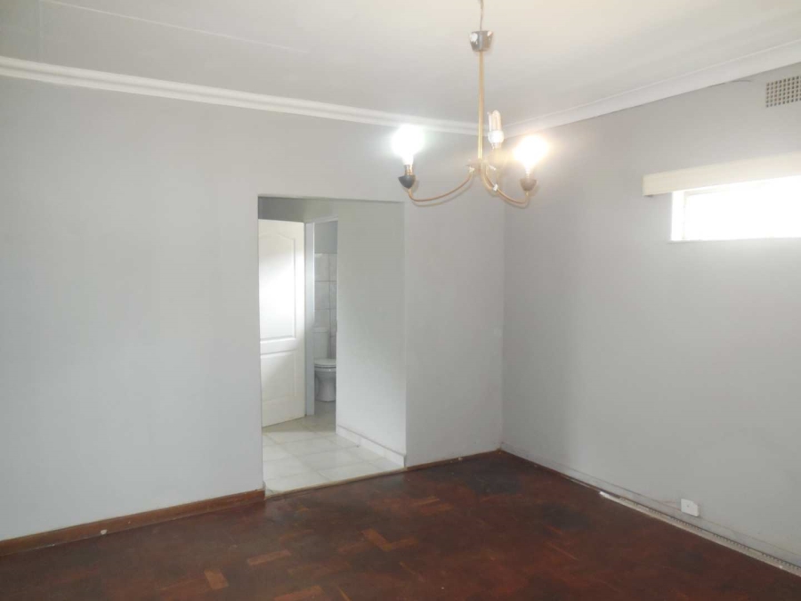 To Let 1 Bedroom Property for Rent in Silverton Gauteng