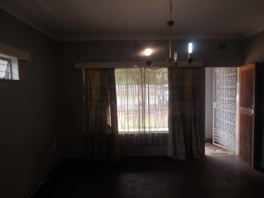 To Let 1 Bedroom Property for Rent in Silverton Gauteng