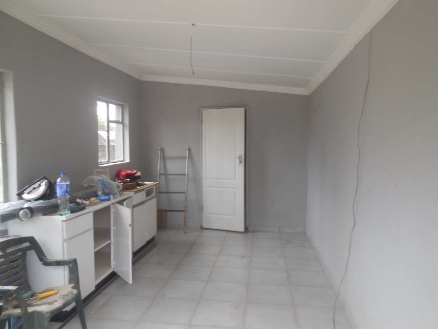 To Let 1 Bedroom Property for Rent in Silverton Gauteng