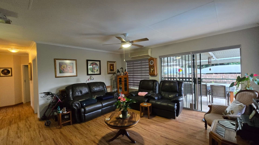 4 Bedroom Property for Sale in Magalieskruin Gauteng