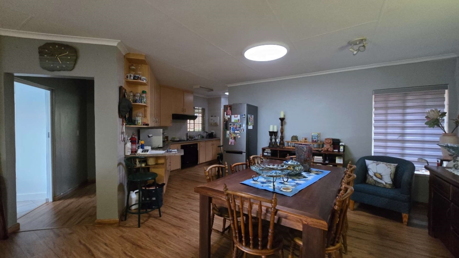 4 Bedroom Property for Sale in Magalieskruin Gauteng