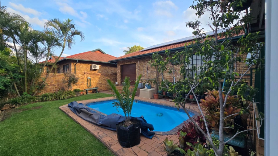 3 Bedroom Property for Sale in Magalieskruin Gauteng