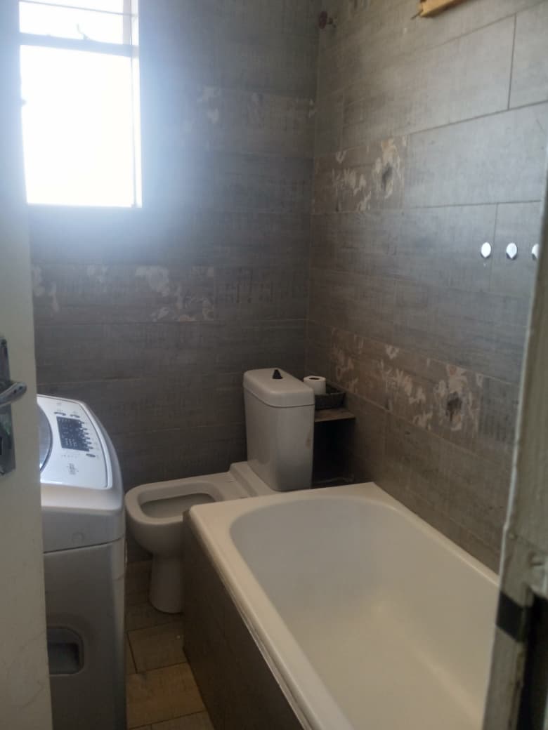 2 Bedroom Property for Sale in Florida Lake Gauteng