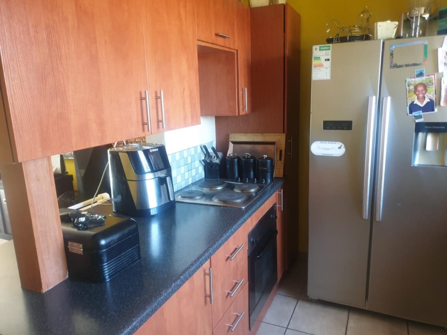 2 Bedroom Property for Sale in Birchleigh Gauteng