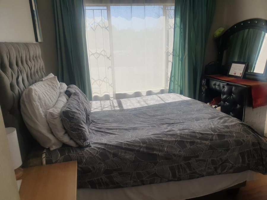 2 Bedroom Property for Sale in Birchleigh Gauteng