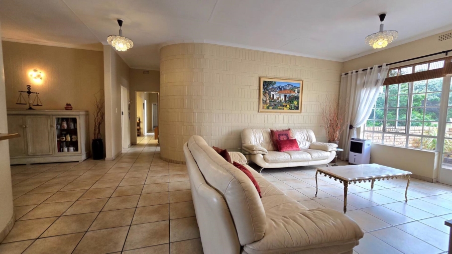 4 Bedroom Property for Sale in Randhart Gauteng