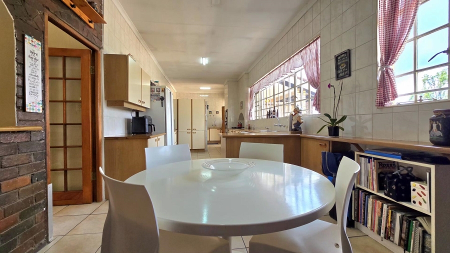 4 Bedroom Property for Sale in Randhart Gauteng