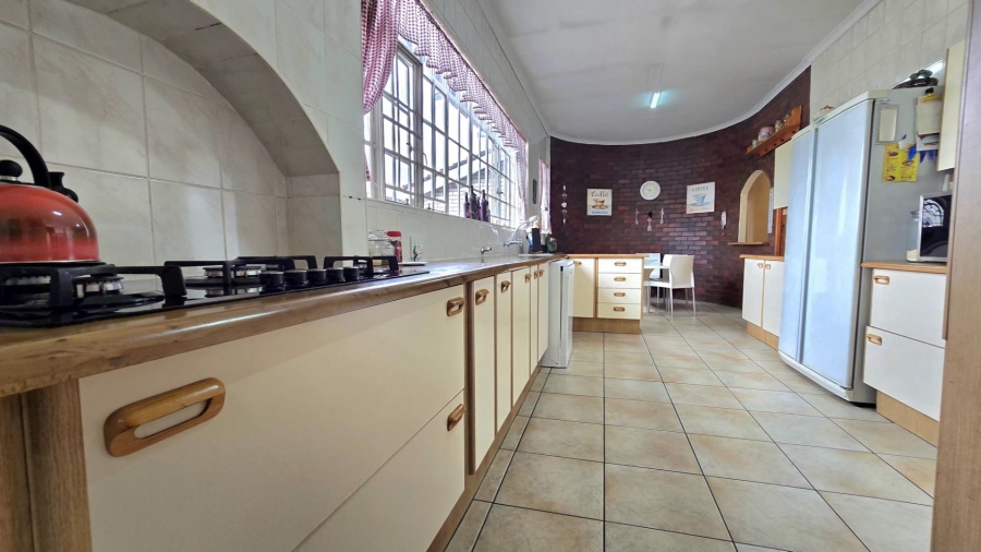 4 Bedroom Property for Sale in Randhart Gauteng