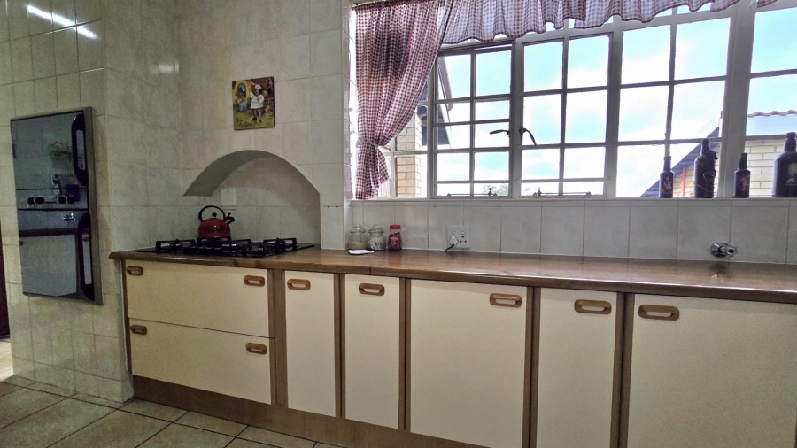 4 Bedroom Property for Sale in Randhart Gauteng
