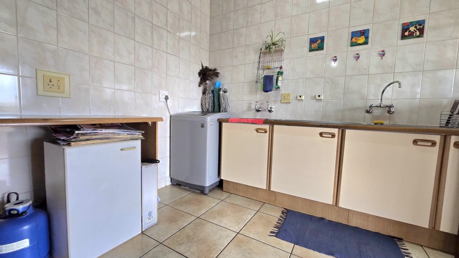 4 Bedroom Property for Sale in Randhart Gauteng