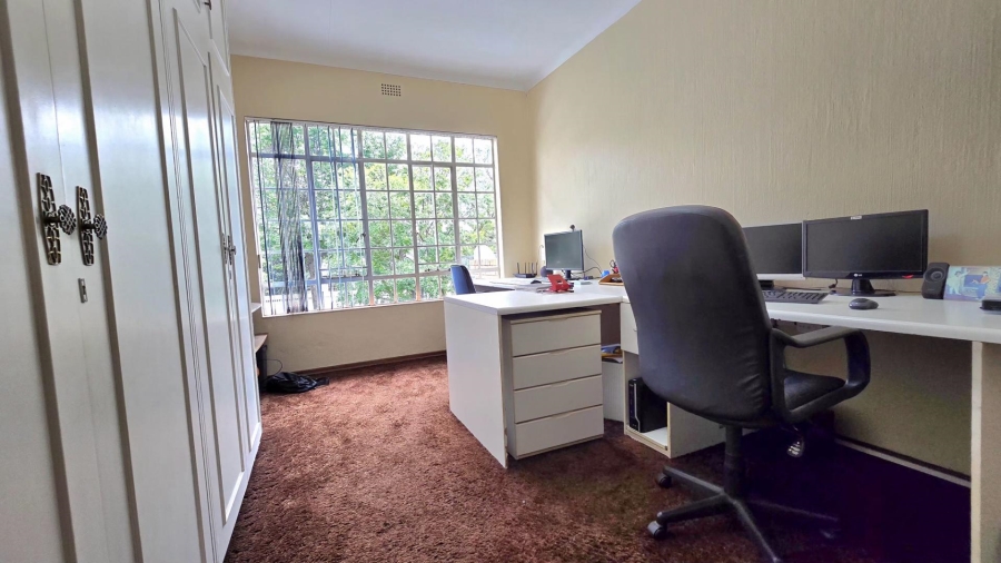 4 Bedroom Property for Sale in Randhart Gauteng