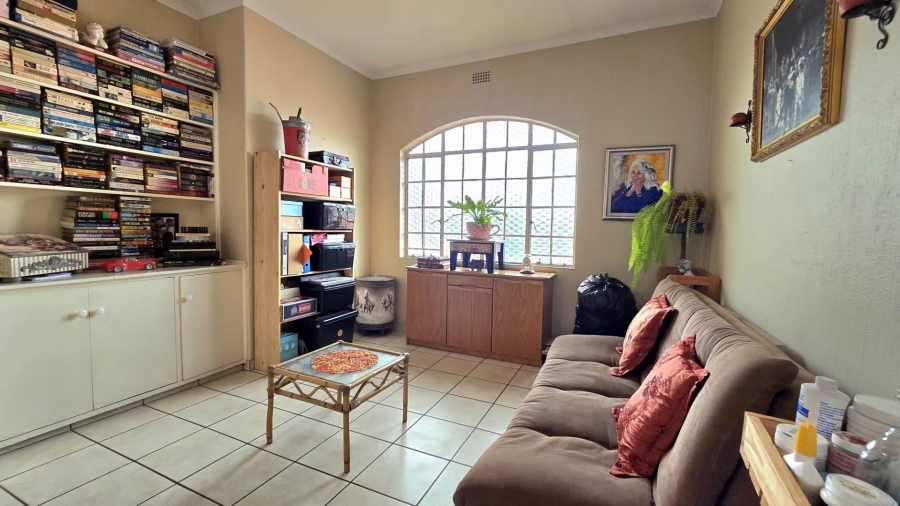 4 Bedroom Property for Sale in Randhart Gauteng