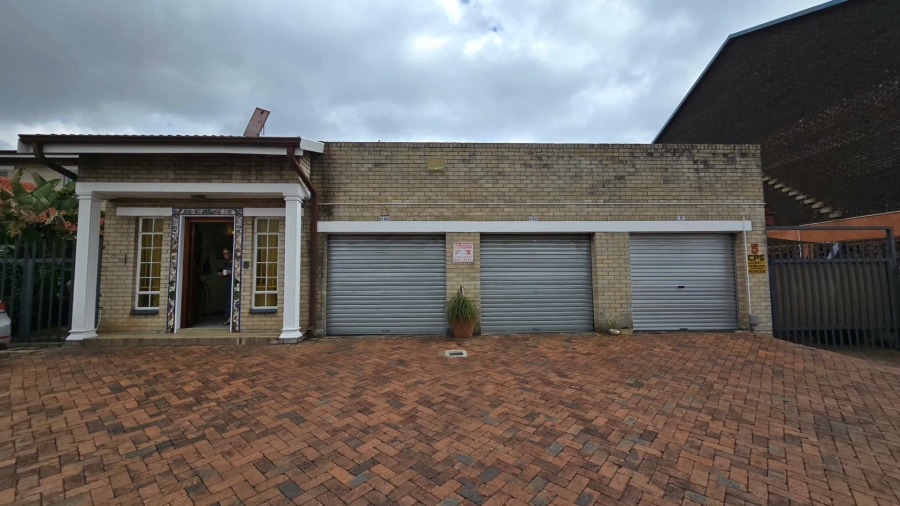 4 Bedroom Property for Sale in Randhart Gauteng