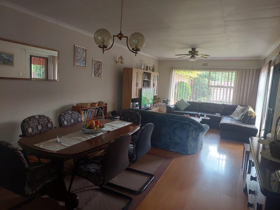 3 Bedroom Property for Sale in Mulbarton Gauteng