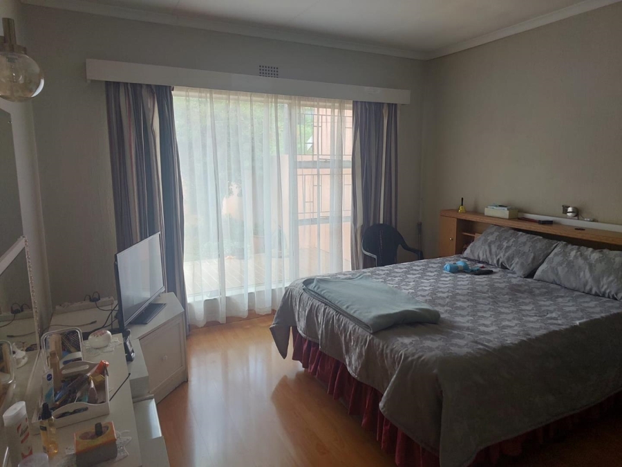 3 Bedroom Property for Sale in Mulbarton Gauteng