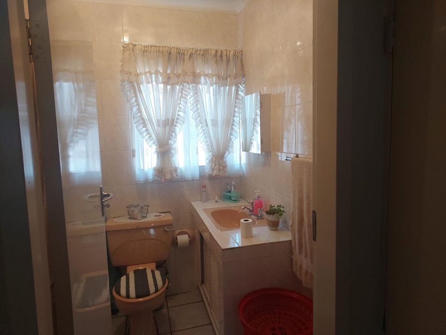 3 Bedroom Property for Sale in Mulbarton Gauteng