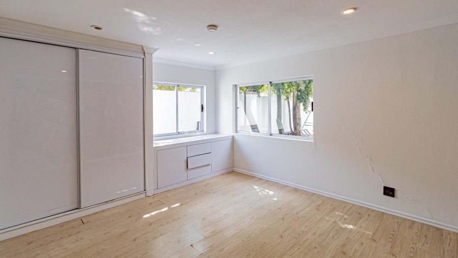 4 Bedroom Property for Sale in Dainfern Golf Estate Gauteng