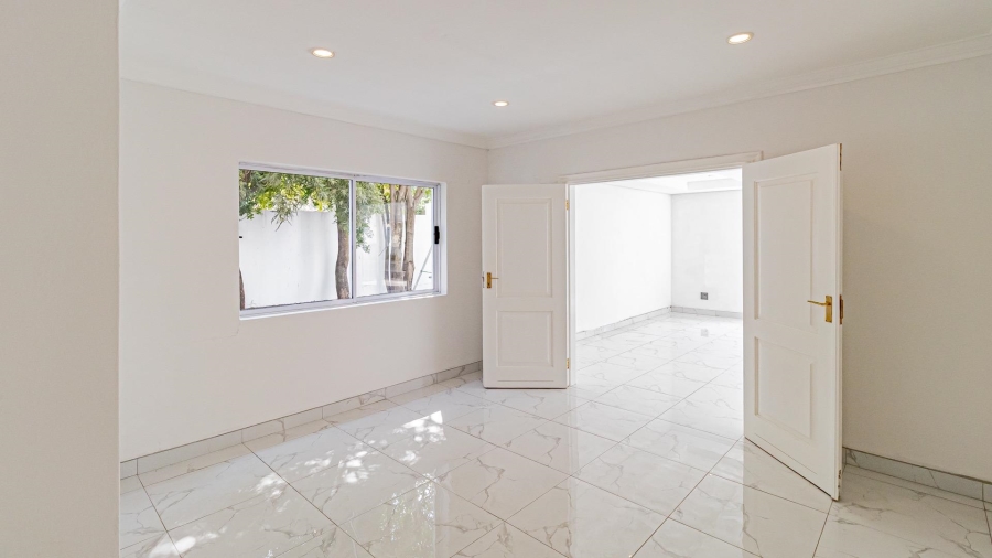 4 Bedroom Property for Sale in Dainfern Golf Estate Gauteng