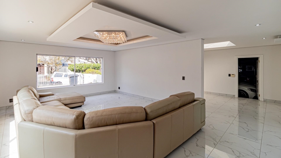 4 Bedroom Property for Sale in Dainfern Golf Estate Gauteng