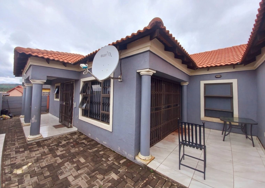 3 Bedroom Property for Sale in Lotus Gardens Gauteng