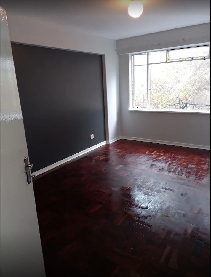 2 Bedroom Property for Sale in Hillbrow Gauteng