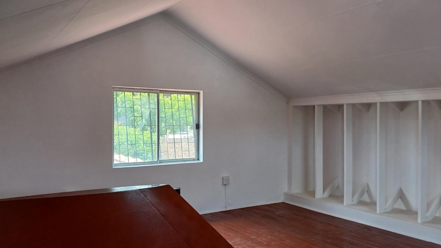 To Let 2 Bedroom Property for Rent in Hurlingham Manor Gauteng