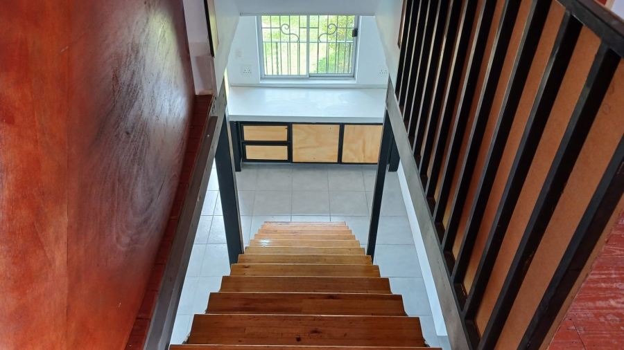 To Let 2 Bedroom Property for Rent in Hurlingham Manor Gauteng