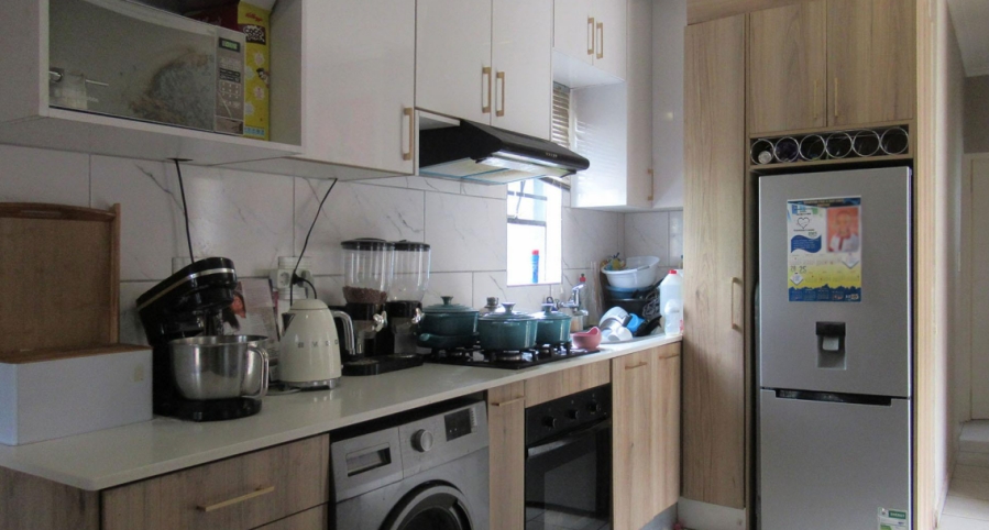 2 Bedroom Property for Sale in South Hills Gauteng