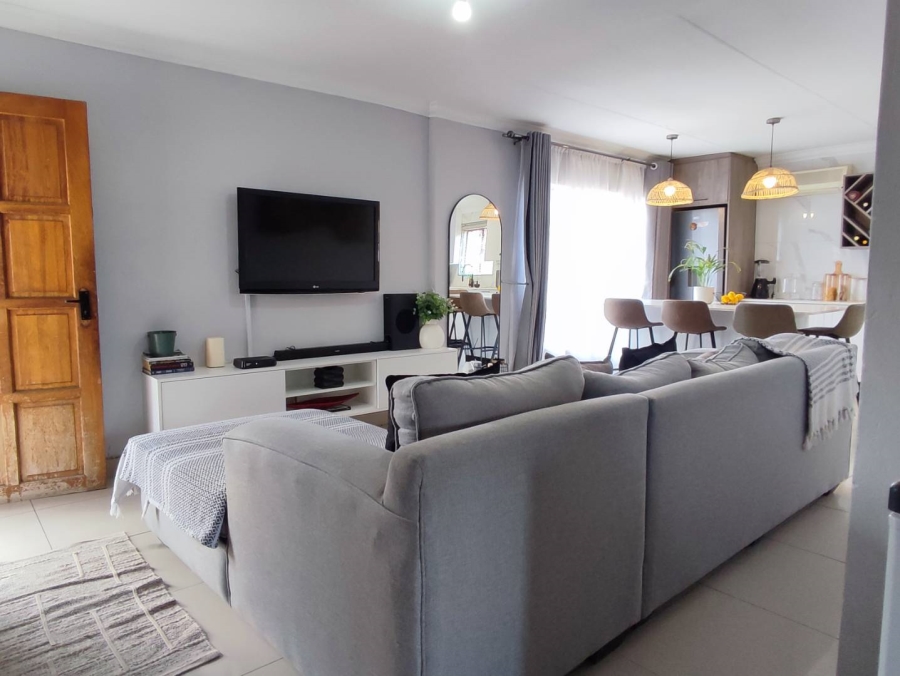 3 Bedroom Property for Sale in Cosmo City Gauteng