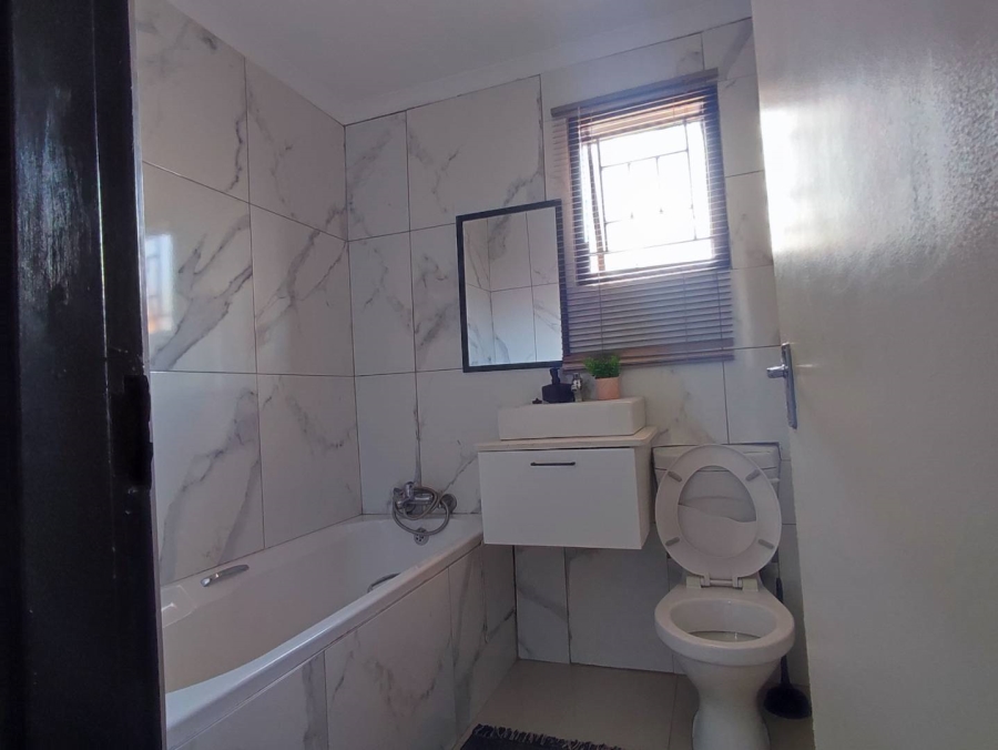 3 Bedroom Property for Sale in Cosmo City Gauteng