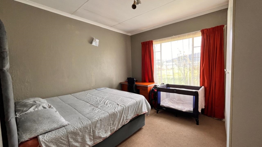 2 Bedroom Property for Sale in Roodepoort Gauteng