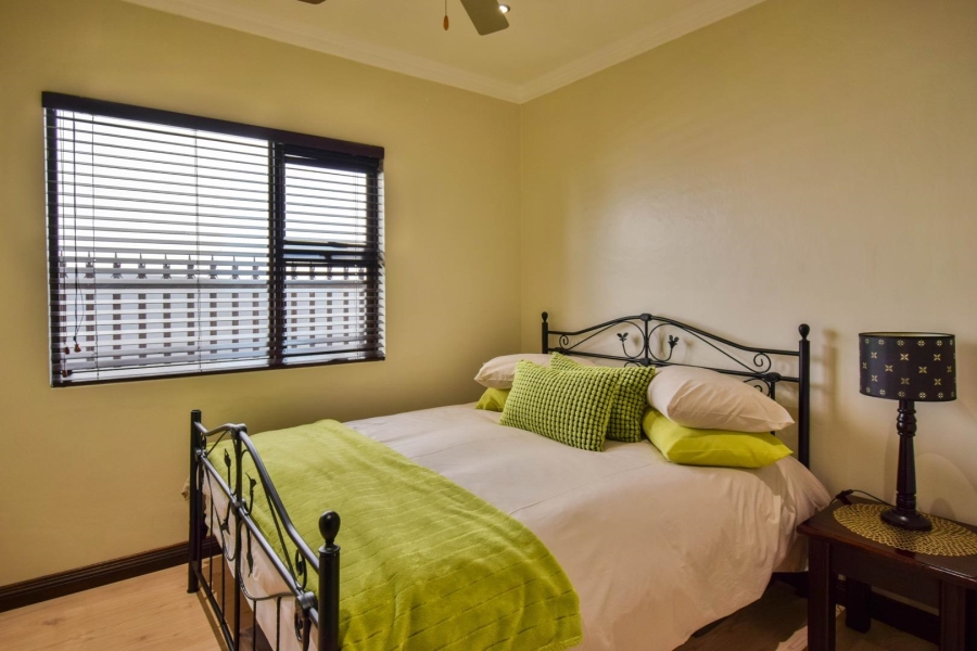 5 Bedroom Property for Sale in Bronkhorstbaai Dorp Gauteng