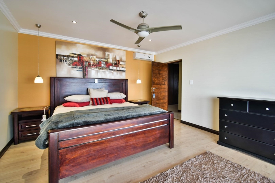 5 Bedroom Property for Sale in Bronkhorstbaai Dorp Gauteng