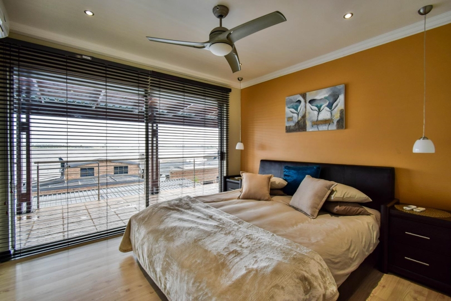 5 Bedroom Property for Sale in Bronkhorstbaai Dorp Gauteng