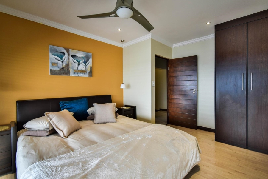 5 Bedroom Property for Sale in Bronkhorstbaai Dorp Gauteng