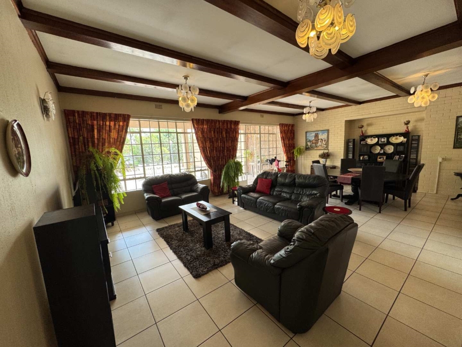 4 Bedroom Property for Sale in Randhart Gauteng