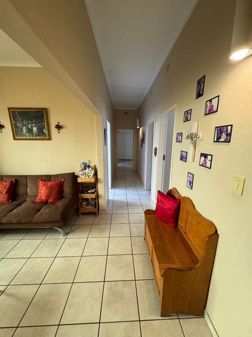 4 Bedroom Property for Sale in Randhart Gauteng