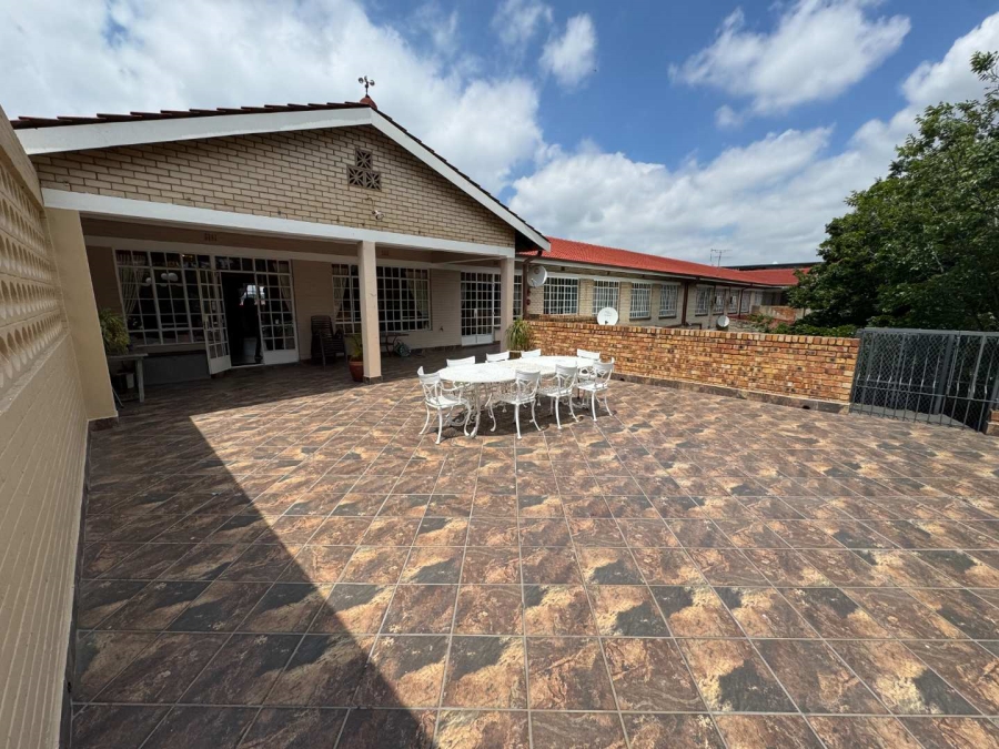 4 Bedroom Property for Sale in Randhart Gauteng