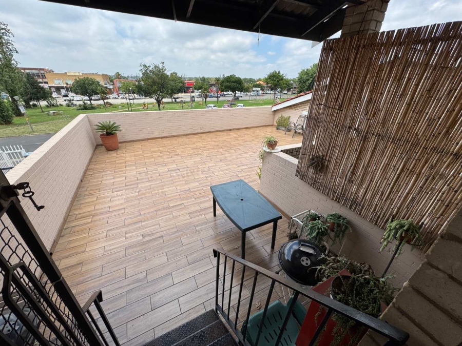 4 Bedroom Property for Sale in Randhart Gauteng