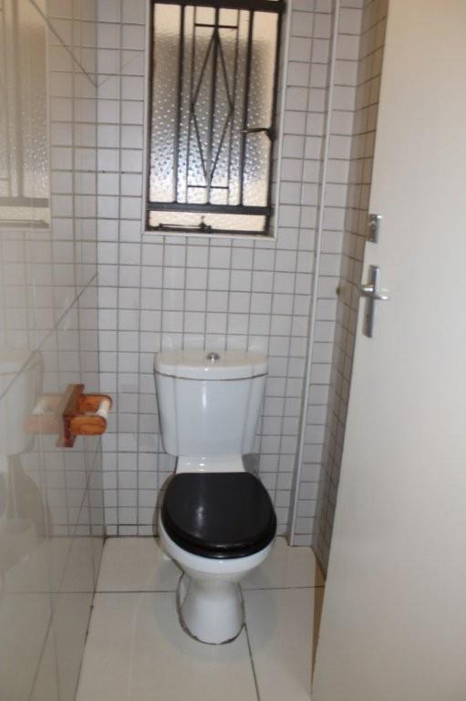 To Let commercial Property for Rent in Sunnyside Gauteng